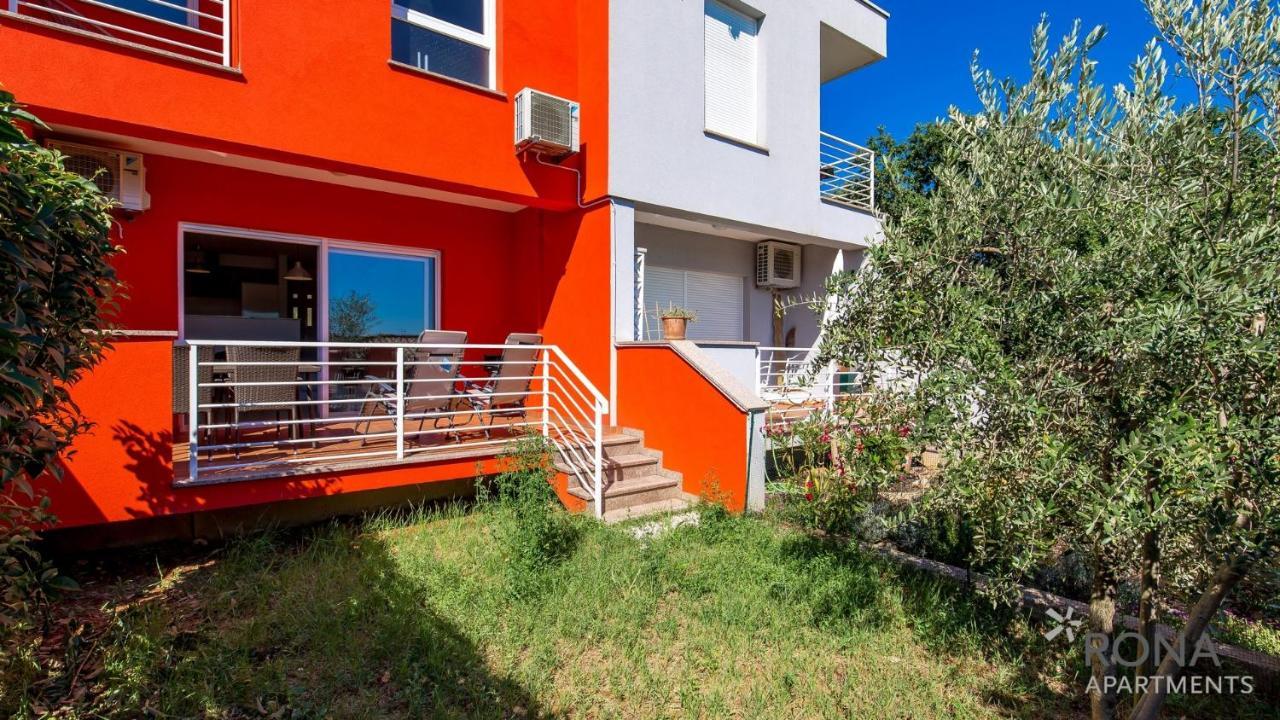 Rona Apartment Denis أوماغ المظهر الخارجي الصورة
