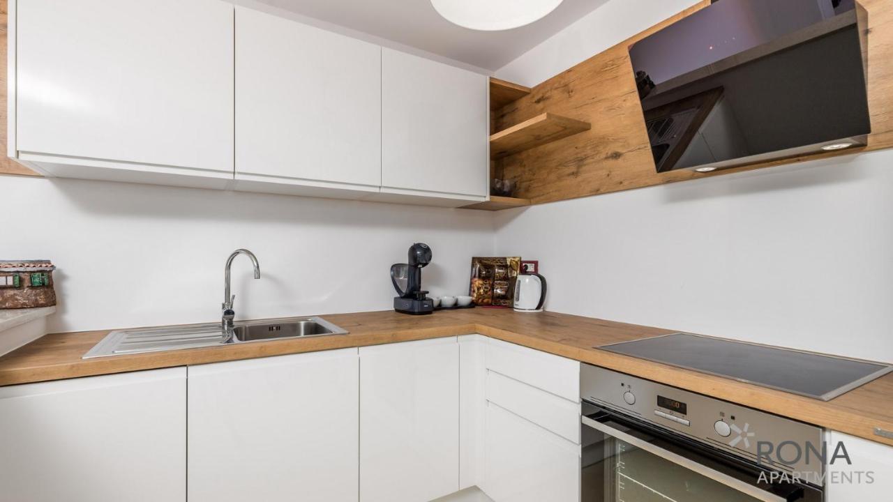 Rona Apartment Denis أوماغ المظهر الخارجي الصورة