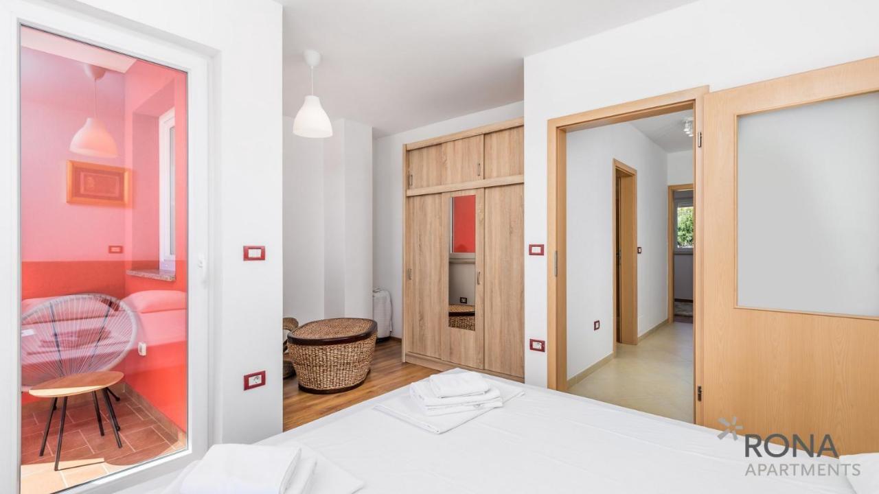 Rona Apartment Denis أوماغ المظهر الخارجي الصورة