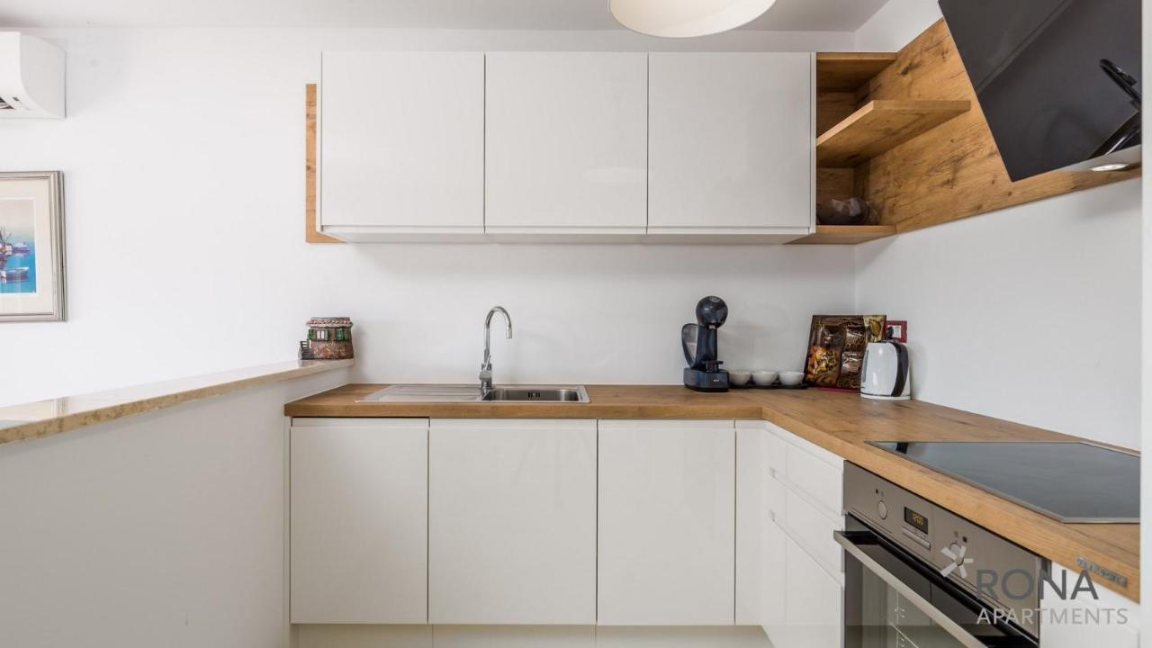 Rona Apartment Denis أوماغ المظهر الخارجي الصورة
